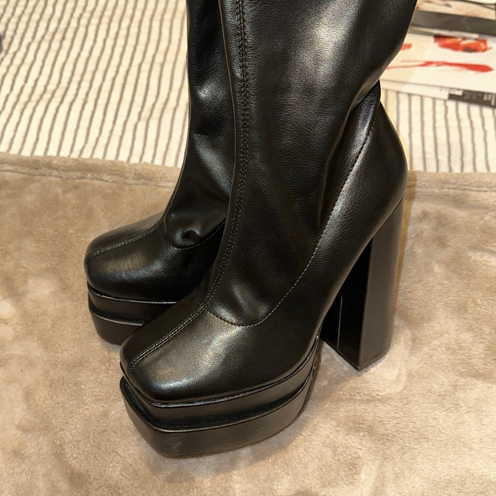 Platform boots - Picture 3 of 3